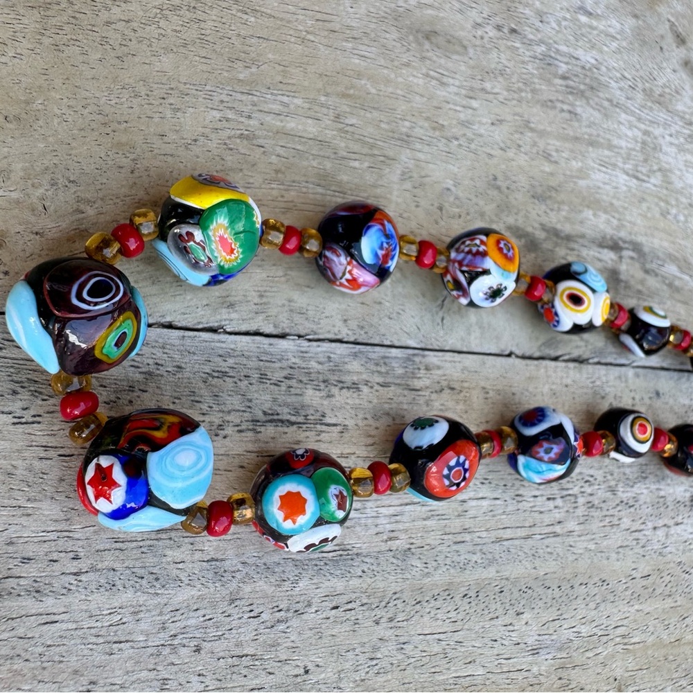 VINTAGE ITALIAN MURANO VENETIAN MILLEFIORI MORETTI GLASS BEAD NECKLACE - Picture 7 of 16